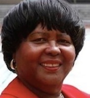 Sunday Conversation: Joyce Cusack / Headline Surfer®