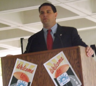 State Rep. Travis Hutson at Volusia Days / Headline Surfer