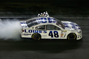 Jimmie Johns wins 2013 Coke Zero 400 / Headline Surfer