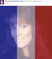 Penny Dane of Daytona Beach, Florida, shows support for Paris / Headline Surfer®