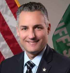 Sheriff Dennis Lemma / Headline Surfer