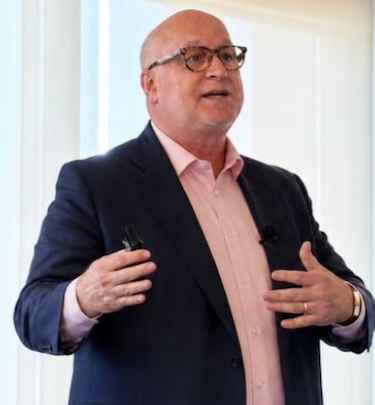 WFTV/WRDQ VP/GM Darren Moore happy with Orlando Magic broadcasting / Headline Surfer