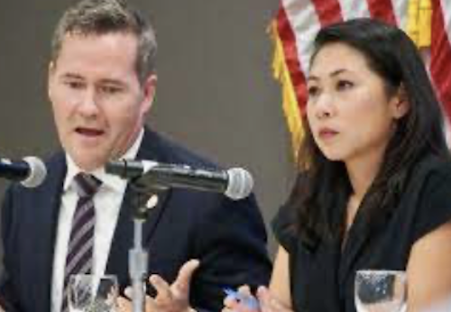 Stephanie Murphy & Michael Waltz / Headline Surfer